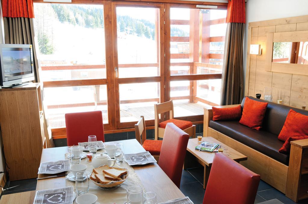 Travelski Home Premium - Residence Le Roc Belle Face Les Arcs  المظهر الخارجي الصورة